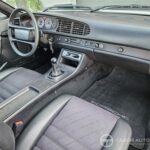 Porsche 944 2.5 Phase 2 – habitacle avant côté passager