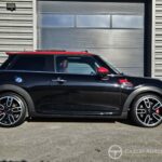 Mini John Cooper Works 2.0 231 ch – profil droit