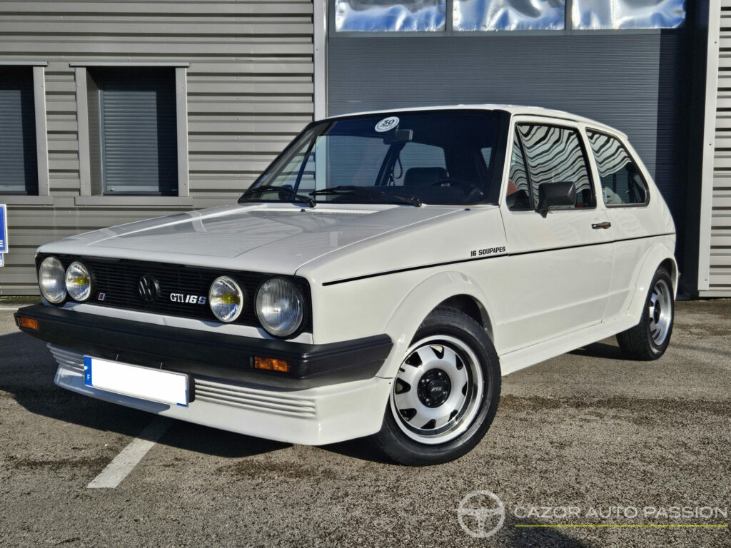 Volkswagen Golf 1 GTI 16S Oettinger – vue trois-quarts avant gauche