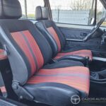 Volkswagen Golf 1 GTI 16S Oettinger – sièges avant côté passager