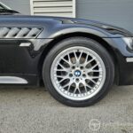 BMW Z3 2.2 170ch Ph2 Sport Edition Bvm — jante avant opposée