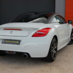 Peugeot RCZ R 1.6 THP 270 ch — vue trois-quarts arrière opposée
