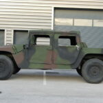 AM General Humvee M998 — Cargo / Transport de troupes — profil opposé