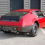 Alpine Renault A310 V6 Phase 2 — type A310 2700 VA — vue trois-quarts arrière opposée