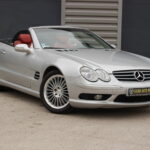 Mercedes SL 500 Pack AMG (R230) 306 ch — vue trois-quarts avant opposée