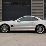 Mercedes SL 500 Pack AMG (R230) 306 ch — profil avec toit fermé