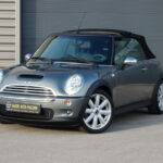 Mini Cooper S Cabriolet 1.6 170 ch — vue trois-quarts avant opposée