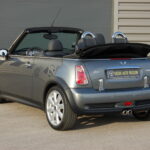 Mini Cooper S Cabriolet 1.6 170 ch — vue trois-quarts arrière