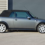 Mini Cooper S Cabriolet 1.6 170 ch — profil avec capote