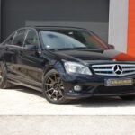 Mercedes Classe C 350 Avantgarde Pack AMG 7G-Tronic (W204) — vue trois-quarts avant