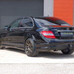 Mercedes Classe C 350 Avantgarde Pack AMG 7G-Tronic (W204) — vue trois-quarts arrière