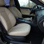 Mercedes Classe C 350 Avantgarde Pack AMG 7G-Tronic (W204) — siège passager