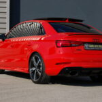 Audi RS3 Berline 2.5 TFSI 400 ch Quattro S tronic — vue trois-quarts arrière