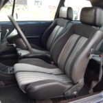 Volkswagen Golf 1 GTI 1800 DX Plus Pirelli — sièges avant