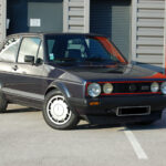 Volkswagen Golf 1 GTI 1800 DX Plus Pirelli — vue avant opposée