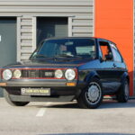 Volkswagen Golf 1 GTI 1800 DX Plus Pirelli — vue trois-quarts avant