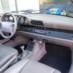 Porsche 911 type 964 Carrera 2 Phase 2 — habitacle côté passager
