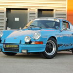 Porsche 911 3.0 SC — Backdating Carrera RS 2.7 — vue trois-quarts avant opposée