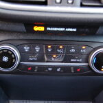 Ford Fiesta ST 1.5 EcoBoost 200 ch — 3 portes — commandes de climatisation