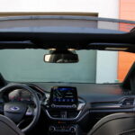 Ford Fiesta ST 1.5 EcoBoost 200 ch — 3 portes — toit panoramique vu de l’habitacle