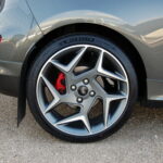 Ford Fiesta ST 1.5 EcoBoost 200 ch — 3 portes — jante arrière opposée