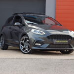Ford Fiesta ST 1.5 EcoBoost 200 ch — 3 portes — vue trois-quarts avant