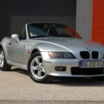 BMW Z3 2.0 Roadster 150 ch — vue trois-quarts avant