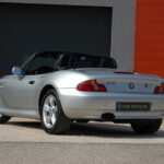 BMW Z3 2.0 Roadster 150 ch — vue trois-quarts arrière