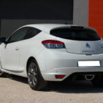 Renault Mégane 3 RS Phase 2 265 ch Start & Stop — vue trois-quarts arrière
