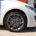 Renault Mégane 3 RS Phase 2 265 ch Start & Stop — jante avant opposée
