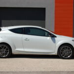 Renault Mégane 3 RS Phase 2 265 ch Start & Stop — profil opposé