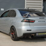 Mitsubishi Lancer Evolution X MR TC-SST — préparation 400 ch — vue trois-quarts arrière opposée