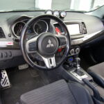 Mitsubishi Lancer Evolution X MR TC-SST — préparation 400 ch — poste de conduite
