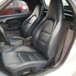 Porsche Boxster 986 2.7 220 ch — siège conducteur