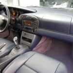 Porsche Boxster 986 2.7 220 ch — habitacle côté passager