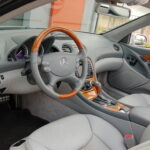 Mercedes SL 500 (R230) 306 ch BVA — poste de conduite
