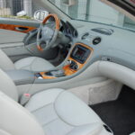 Mercedes SL 500 (R230) 306 ch BVA — habitacle côté passager