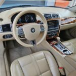 Jaguar XK Coupé V8 4.2 306 ch BVA6 — poste de conduite
