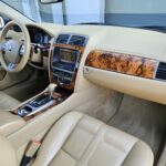Jaguar XK Coupé V8 4.2 306 ch BVA6 — habitacle côté passager
