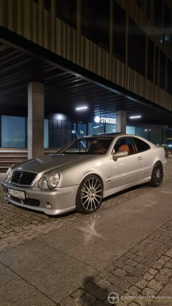 Carlsson CLK-CM60RS — V8 6.0 405 ch — vue trois-quarts avant