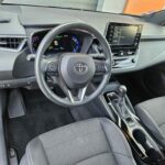 Toyota Corolla 1,8 Hybride 122 ch Design — poste de conduite