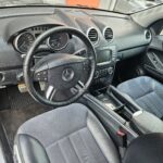 Mercedes ML 320 CDI Sport 7G-Tronic 224 ch — poste de conduite