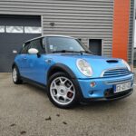 Mini Cooper S 163 ch — vue trois-quarts avant opposée