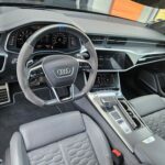 Audi RS6 C8 4.0 TFSI 600 ch Quattro Tiptronic 8 — poste de conduite