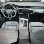 Audi RS6 C8 4.0 TFSI 600 ch Quattro Tiptronic 8 — habitacle avant