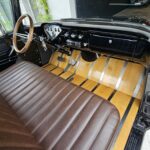 Chevrolet 3100 Apache V8 Restomod — 1955 — habitacle côté passager