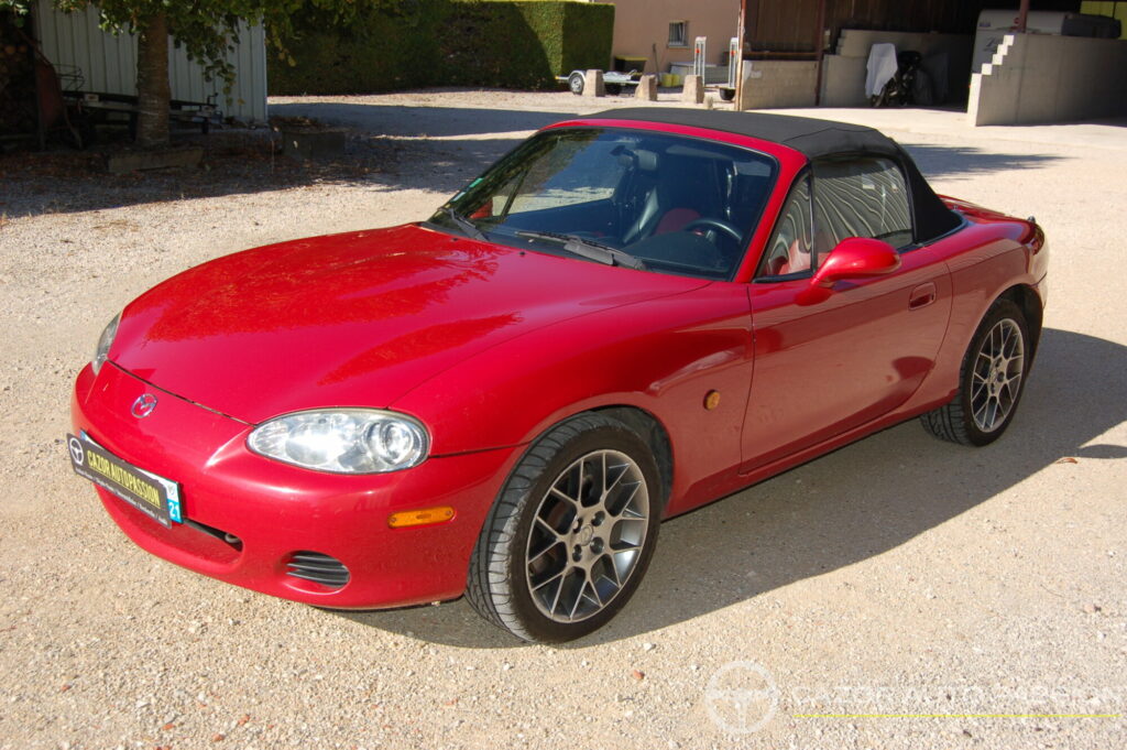 Mazda MX-5 NB FL 1.8 145 ch série limitée Etna Velocity Red