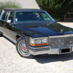 Cadillac Fleetwood Brougham Limousine 6.0L V8-6-4