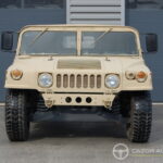 AM General Humvee M-1038 — Cargo / Transport de troupes — vue de face